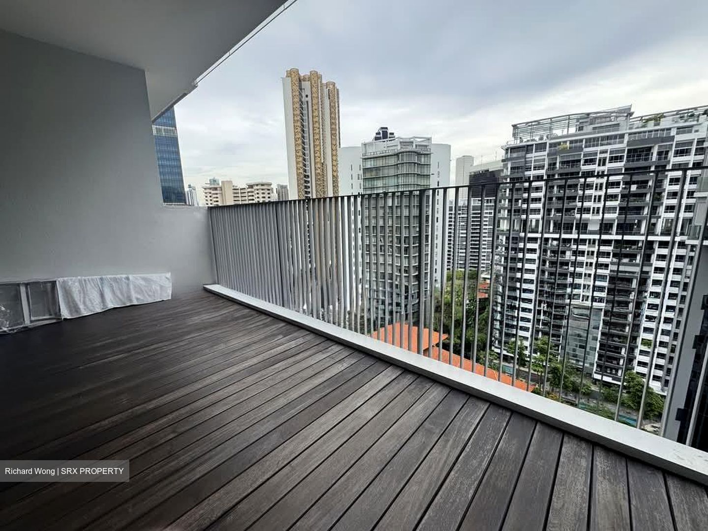 The Peak @ Cairnhill II (D9), Apartment #577789561